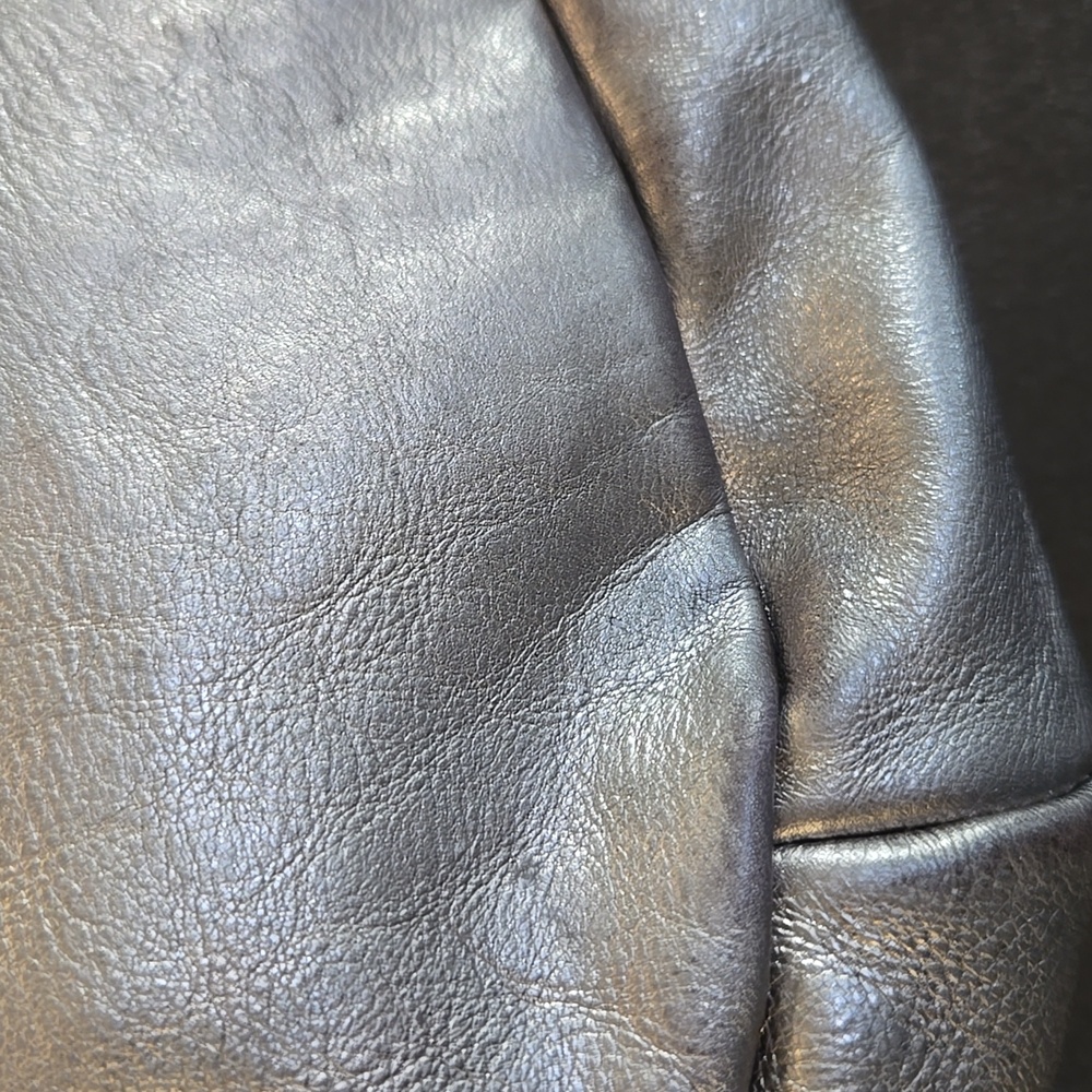 Parker Thatch Sling Bag - Picture 5 of 9